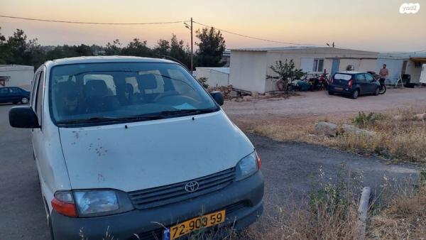 טויוטה הייאס קצר STD אוט' דיזל 2.5 (102 כ''ס) דיזל 2005 למכירה בטנא