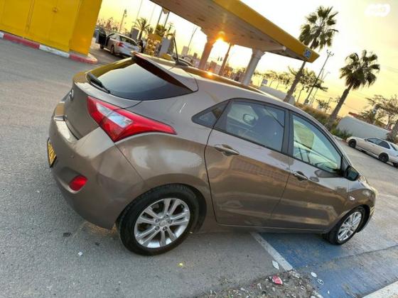 יונדאי i30 Inspire אוט' 1.6 (135 כ"ס) בנזין 2014 למכירה בבאר שבע