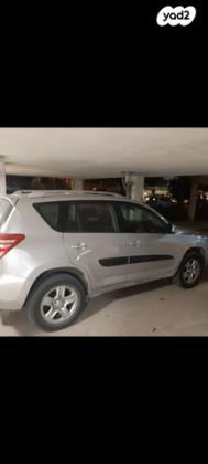 טויוטה RAV4 ארוך 4X4 GLI אוט' 2.0 (158 כ''ס) בנזין 2010 למכירה בהוד השרון