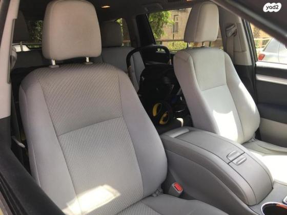 טויוטה היילנדר LE אוט' 2.7 (185 כ"ס) בנזין 2015 למכירה בירושלים
