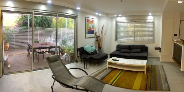 זלמן שניאור 13 (קרית יערים)