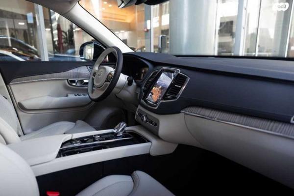 וולוו XC90 4X4 T8 Inscription היבריד אוט' 7 מ' 2.0 (390 כ''ס) היברידי חשמל / בנזין 2023 למכירה בהרצליה