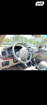 טויוטה לנד קרוזר ארוך 4X4 Luxury אוט' דיזל 8 מק' 3.0 (166 כ''ס) דיזל 2006 למכירה בקרית אונו