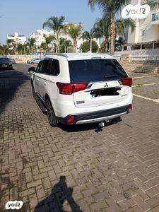 מיצובישי אאוטלנדר Premium אוט' 7 מק' 2.0 (150 כ''ס) בנזין 2017 למכירה בנהריה