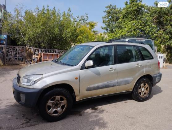 טויוטה RAV4 ארוך 4X4 STD אוט' 2.0 (150 כ''ס) [2001-2006] בנזין 2001 למכירה בעתלית