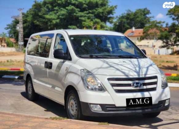 יונדאי i800 GL CRDI סגור אוט' דיזל 2.5 (170 כ''ס) דיזל 2016 למכירה בנתניה