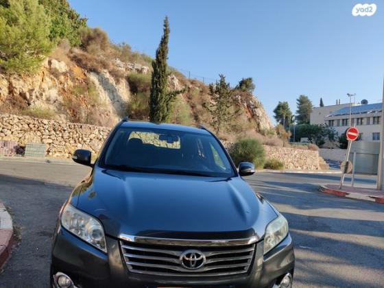 טויוטה RAV4 ארוך 4X4 GLI אוט' 2.0 (158 כ''ס) בנזין 2010 למכירה בירושלים