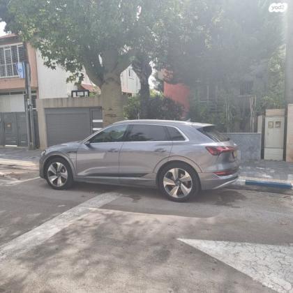 אאודי E-tron 4X4 Advanced Premium אוט' חשמלי (408 כ''ס) חשמלי 2020 למכירה ברמת גן