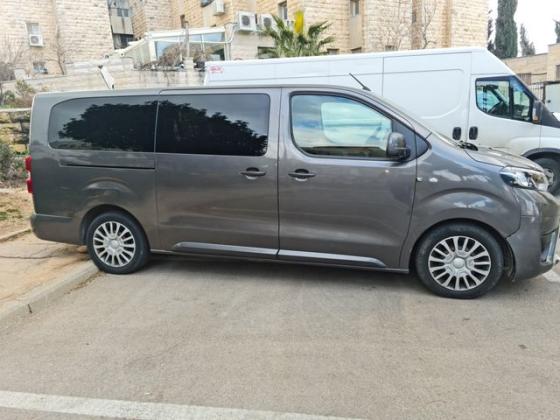 טויוטה פרואייס Verso Family Sky אוט' דיזל 8 מ' 4 ד' 2.0(177 כ''ס) דיזל 2019 למכירה בירושלים