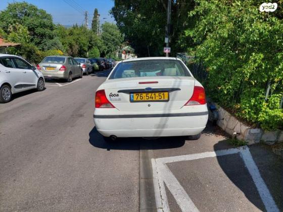 פורד פוקוס LX סדאן אוט' 1.6 (102 כ''ס) בנזין 2004 למכירה בקרית טבעון