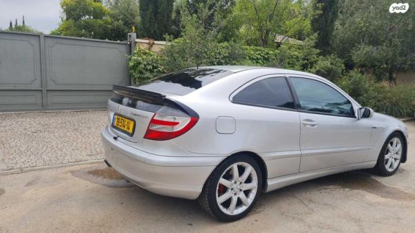 מרצדס C-Class קופה / קבריולט C200K Sport אוט' 1.8 (163 כ''ס) בנזין 2006 למכירה בנהריה