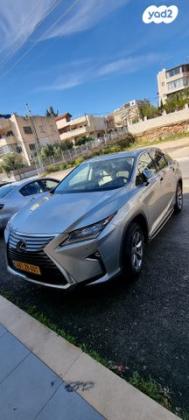 לקסוס RX300 4X4 Luxury אוט' 2.0 (238 כ''ס) בנזין 2019 למכירה בסח'נין