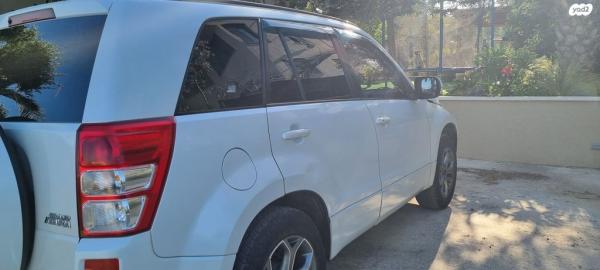 סוזוקי גרנד ויטרה 4X4 JLX-ELS אוט' 5 דל' 2.4 (168 כ''ס) בנזין 2010 למכירה בירכא