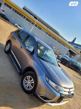 מיצובישי אאוטלנדר Instyle אוט' 7 מק' 2.0 (150 כ"ס) בנזין 2017 למכירה בבית שאן