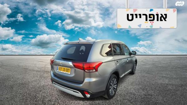 מיצובישי אאוטלנדר Instyle אוט' 7 מק' 2.0 (150 כ"ס) בנזין 2020 למכירה ב