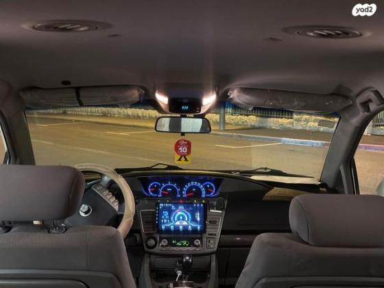 סאנגיונג רודיוס DLX אוט' דיזל 7 מק' 2.0 (155 כ''ס) דיזל 2013 למכירה בירושלים