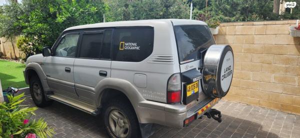 טויוטה לנד קרוזר פרדו ארוך 4X4 STD אוט' דיזל 8 מק' 3.0 (163 כ''ס) דיזל 2002 למכירה בעכו