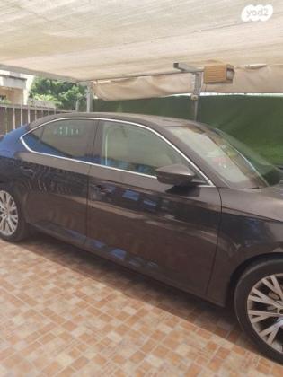סקודה סופרב (2019 ואילך) Style FL אוט' 2.0 (190 כ''ס) בנזין 2020 למכירה במצליח