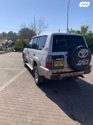 טויוטה לנד קרוזר פרדו ארוך 4X4 STD אוט' דיזל 8 מק' 3.0 (163 כ''ס) דיזל 2002 למכירה בקרית שמונה