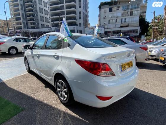 יונדאי i25 Inspire אוט' 1.4 (109 כ''ס) בנזין 2012 למכירה ברחובות