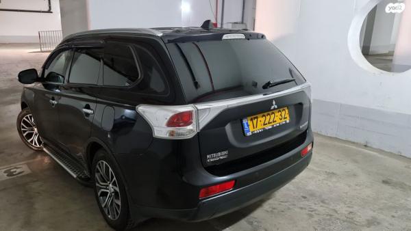 מיצובישי אאוטלנדר Instyle אוט' 7 מק' 2.0 (150 כ"ס) בנזין 2015 למכירה במודיעין מכבים רעות