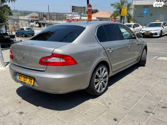 סקודה סופרב (עד 2019) Ambition אוט' 1.8 (160 כ''ס) בנזין 2012 למכירה בגדרה