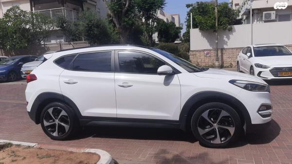 יונדאי טוסון Open Sky אוט' בנזין 2.0 (155 כ"ס) בנזין 2016 למכירה בקרית עקרון