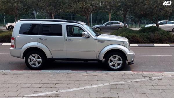 דודג' ניטרו 4X4 SXT-L אוט' 3.7 (205 כ''ס) בנזין 2009 למכירה בנתניה
