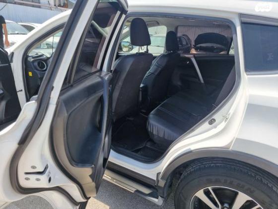 טויוטה RAV4 ארוך 4X4 GLI MC אוט' 2.0 (152 כ"ס) בנזין 2016 למכירה בנהריה