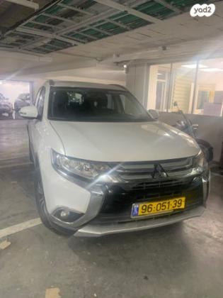 מיצובישי אאוטלנדר Intense אוט' 7 מק' 2.0 (150 כ"ס) בנזין 2017 למכירה בירושלים