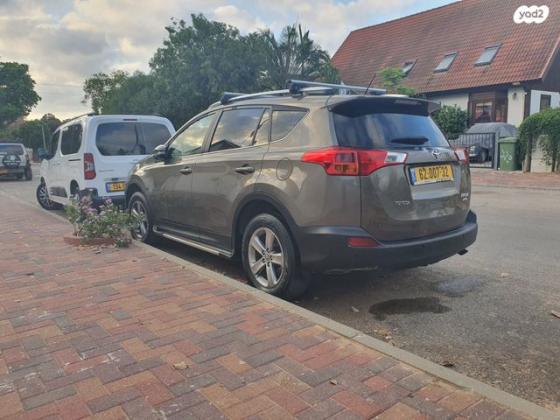 טויוטה RAV4 ארוך 4X4 Premium אוט' 2.0 (151 כ''ס) בנזין 2015 למכירה בסתריה