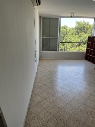 ביאליק 19 (קרית עבודה)