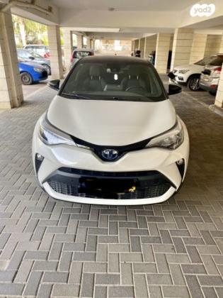 טויוטה C-HR Chic הייבריד אוט' 1.8 (98 כ"ס) בנזין 2021 למכירה בפתח תקווה