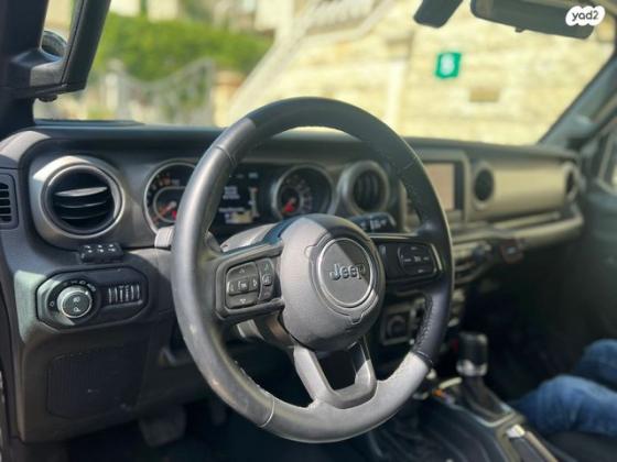 ג'יפ / Jeep גלדיאטור 4X4 Sport דאבל קבינה אוט' 3.6 (285 כ''ס) בנזין 2022 למכירה בטורעאן
