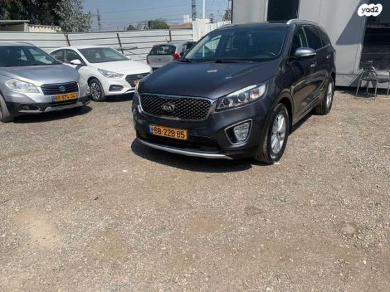 קיה סורנטו Urban אוט' 7 מק' 2.4 (188 כ"ס) בנזין 2017 למכירה בבית יצחק שער חפר