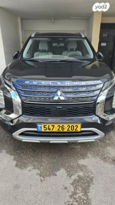 מיצובישי אאוטלנדר Instyle אוט' 7 מק' 2.5 (181 כ"ס) בנזין 2021 למכירה בנהריה