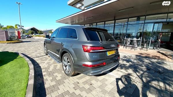 אאודי Q7 4X4 Limited אוט' דיזל 7 מק' 3.0 (286 כ''ס) דיזל 2020 למכירה בראשון לציון