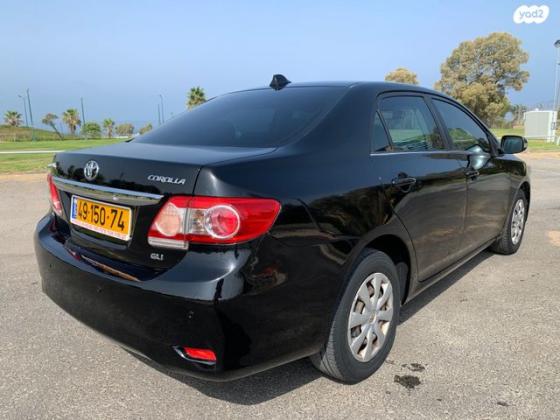 טויוטה קורולה GLI אוט' 1.6 (124 כ''ס) בנזין 2011 למכירה בנתניה