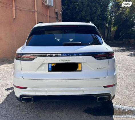 פורשה קאיין 4X4 Executive הייבריד אוט' 3.0 (462 כ''ס) היברידי חשמל / בנזין 2018 למכירה בחיפה