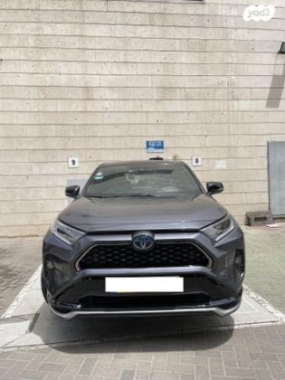 טויוטה RAV4 הייבריד 4X4 E-Motion פלאג-אין אוט' 2.5 (185 כ''ס) היברידי חשמל / בנזין 2021 למכירה בכפר סבא