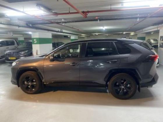 טויוטה RAV4 הייבריד E-motion הייבריד אוט' 2.5 (178 כ''ס) בנזין 2021 למכירה בתל אביב יפו