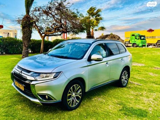 מיצובישי אאוטלנדר 4X4 Supreme אוט' 7 מק' 2.0 (150 כ"ס) בנזין 2014 למכירה באשקלון