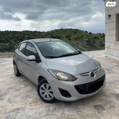 מאזדה H Dynamic אוט' 1.5 (103 כ"ס) בנזין 2011 למכירה בראשון לציון