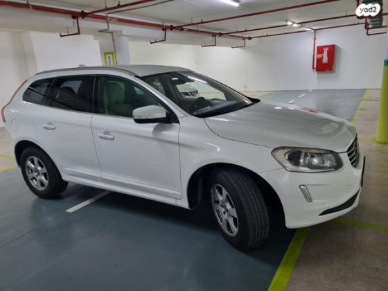 וולוו XC60 T5 Kinetic סטיישן אוט' 2.0 (245 כ''ס) בנזין 2014 למכירה בתל אביב יפו