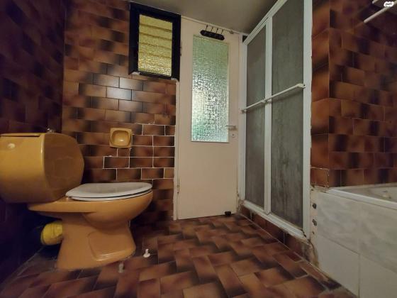 ד"ר יואכים כספרי 13 (אחוזה)