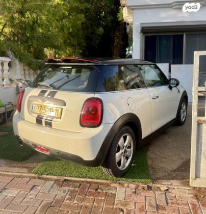 מיני ONE Salt ידני 3 דל' 1.2 (102 כ"ס) בנזין 2014 למכירה באבן יהודה