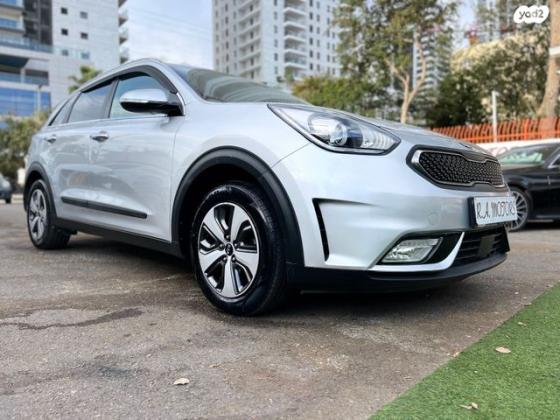 קיה נירו הייבריד EX הייבריד אוט' 1.6 (141 כ"ס) בנזין 2017 למכירה בתל אביב יפו