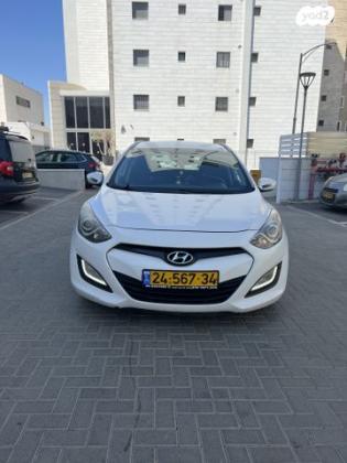 יונדאי i30 Inspire סטיישן אוט' 1.6 (135 כ"ס) בנזין 2015 למכירה בטבריה