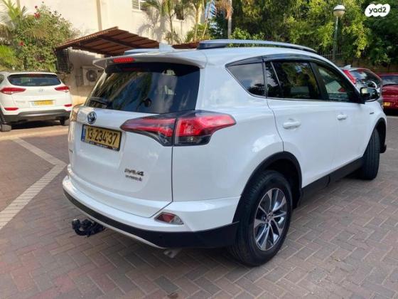 טויוטה RAV4 הייבריד Premium הייבריד אוט' 2.5 (155 כ''ס) בנזין 2016 למכירה בכפר סבא