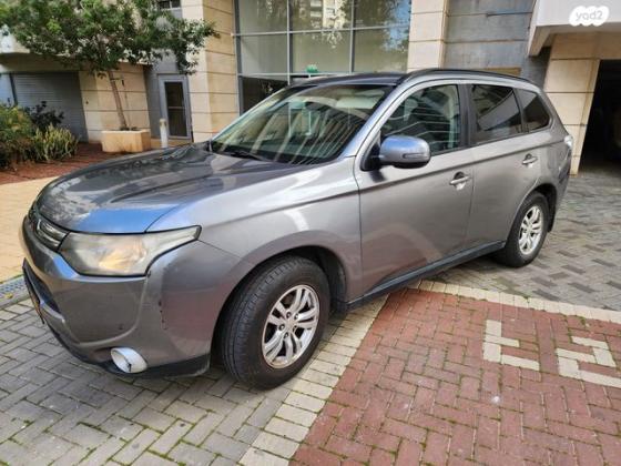 מיצובישי אאוטלנדר Instyle אוט' 5 מק' 2.0 (150 כ"ס) בנזין 2014 למכירה בגני תקווה